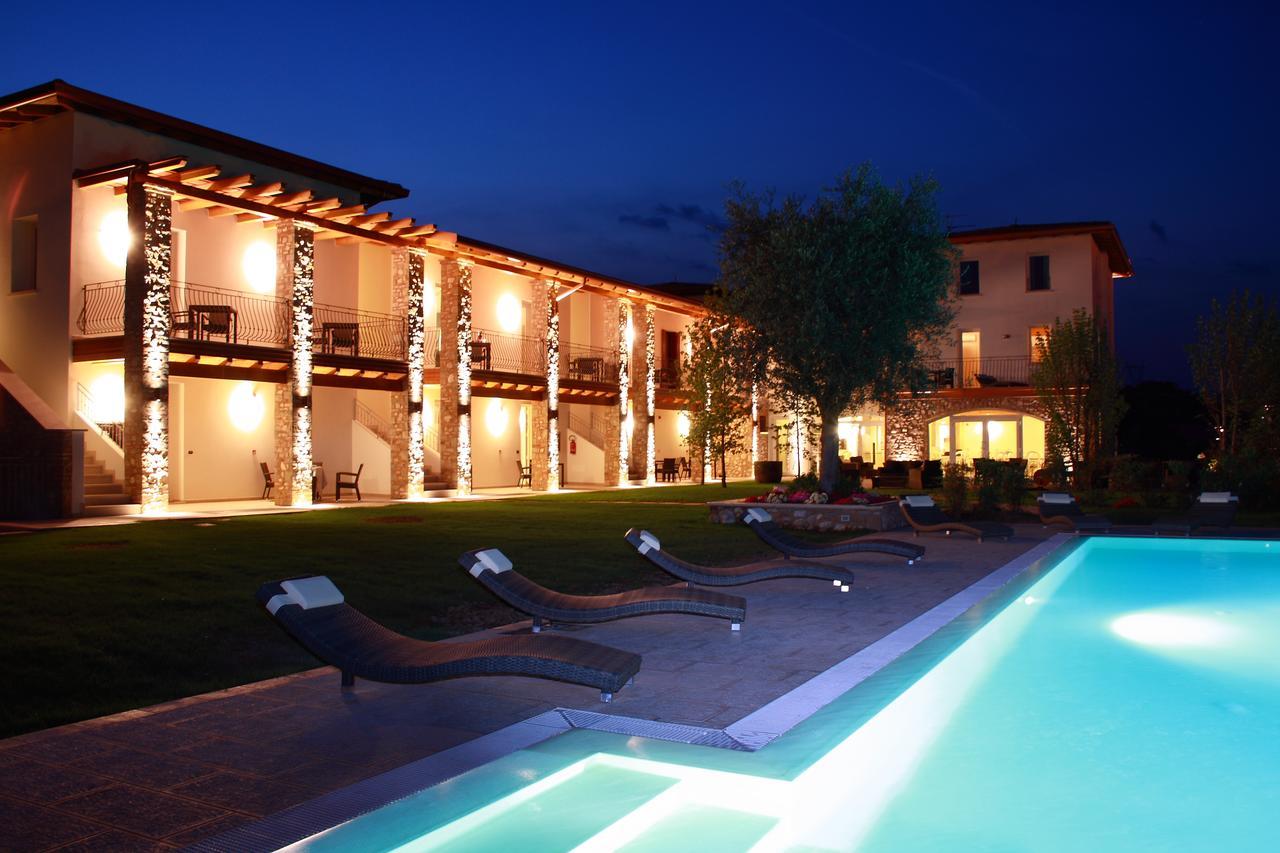 Agriturismo Corte Aurea Desenzano del Garda Eksteriør bilde