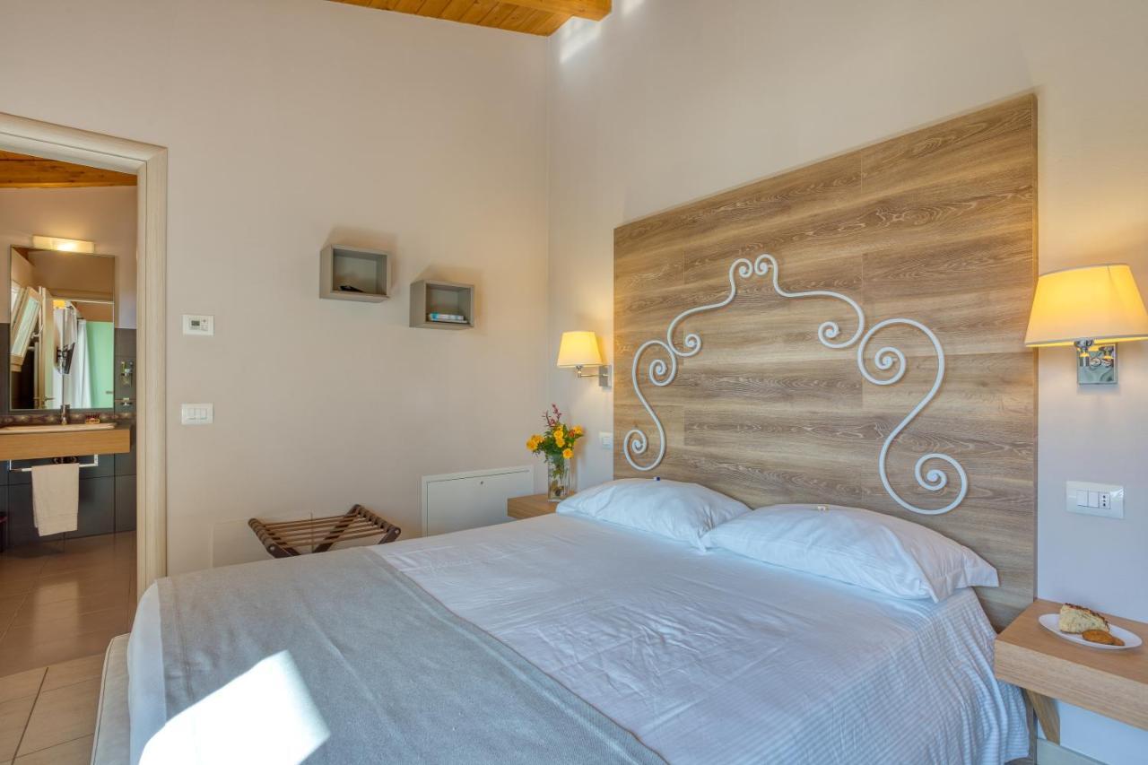 Agriturismo Corte Aurea Desenzano del Garda Eksteriør bilde